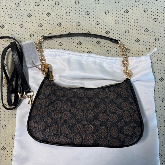 Coach Black and Brown Signature Shoulder Bag - Picture 2 of 6